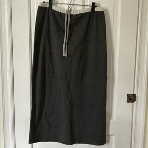 Tommy Hilfiger 100%  cotton skirt, large, never worn